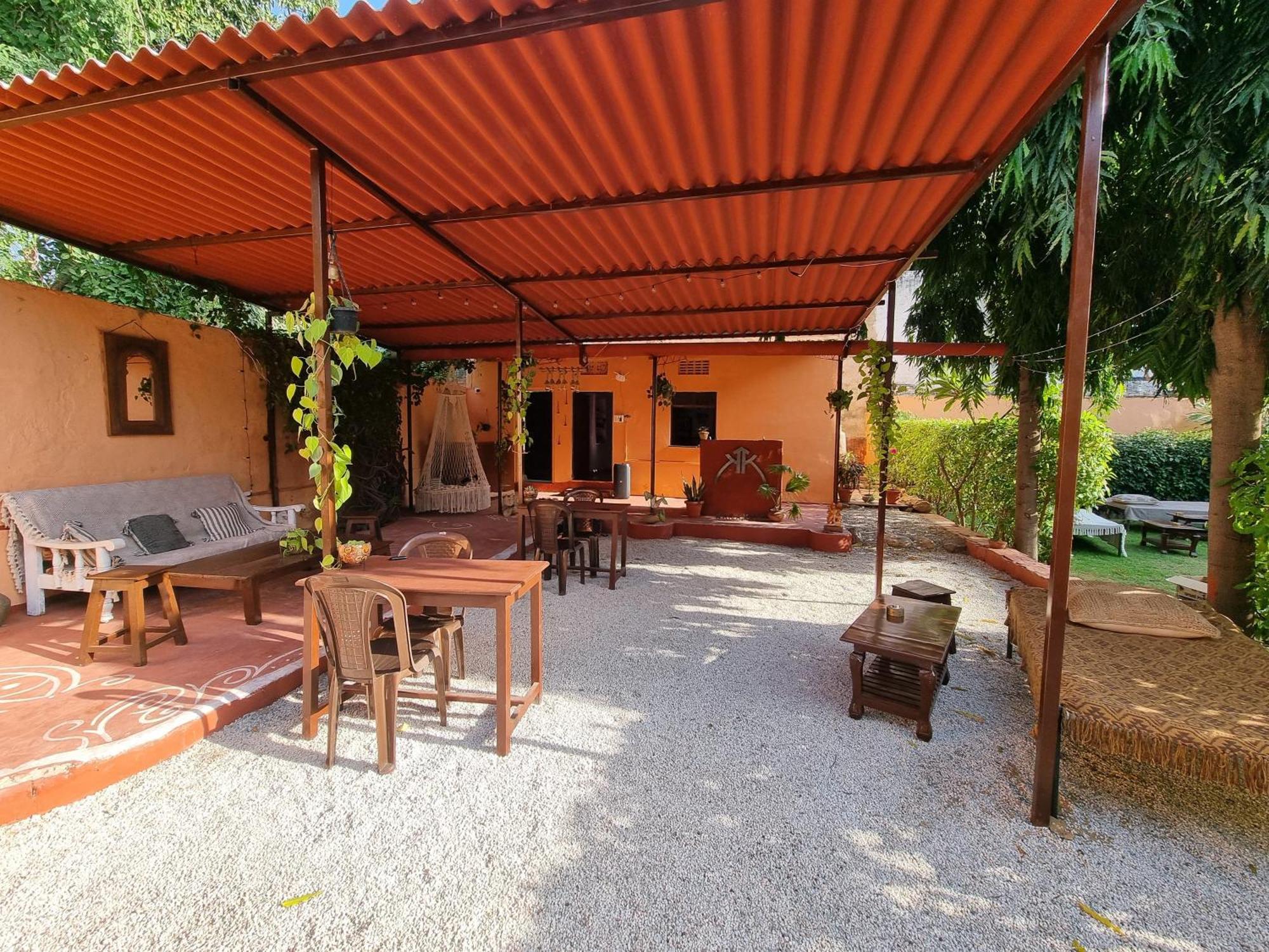 Karavan Kafe Pushkar Exterior foto